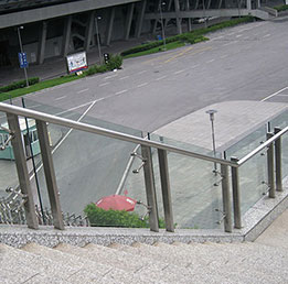 不鏽鋼護欄立柱