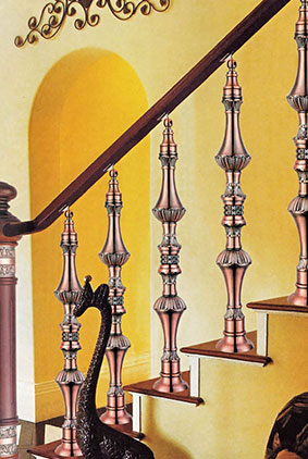 古（gǔ）銅立柱