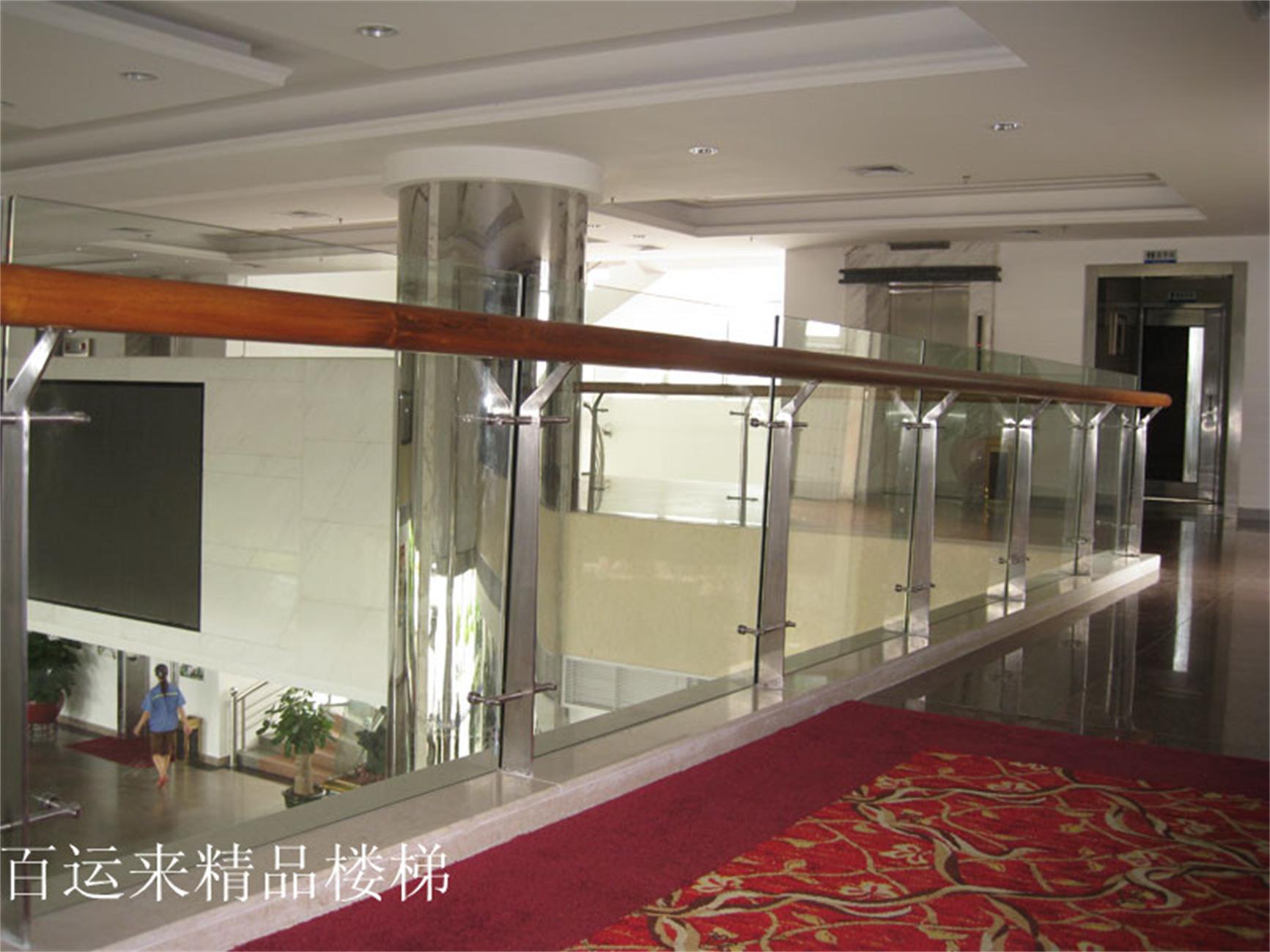 玻璃（lí）欄（lán）杆案例