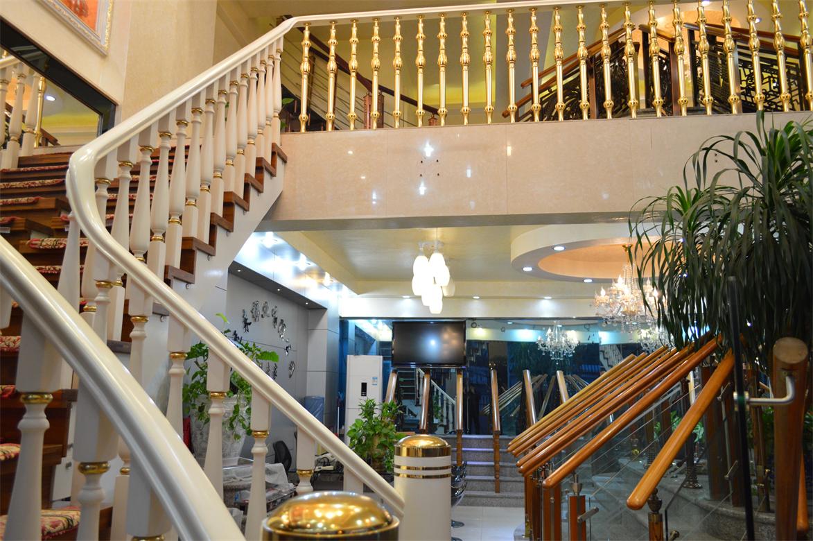 公司一（yī）角